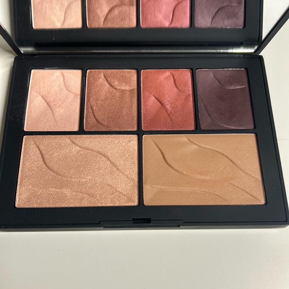 NARS cheek & eye palette